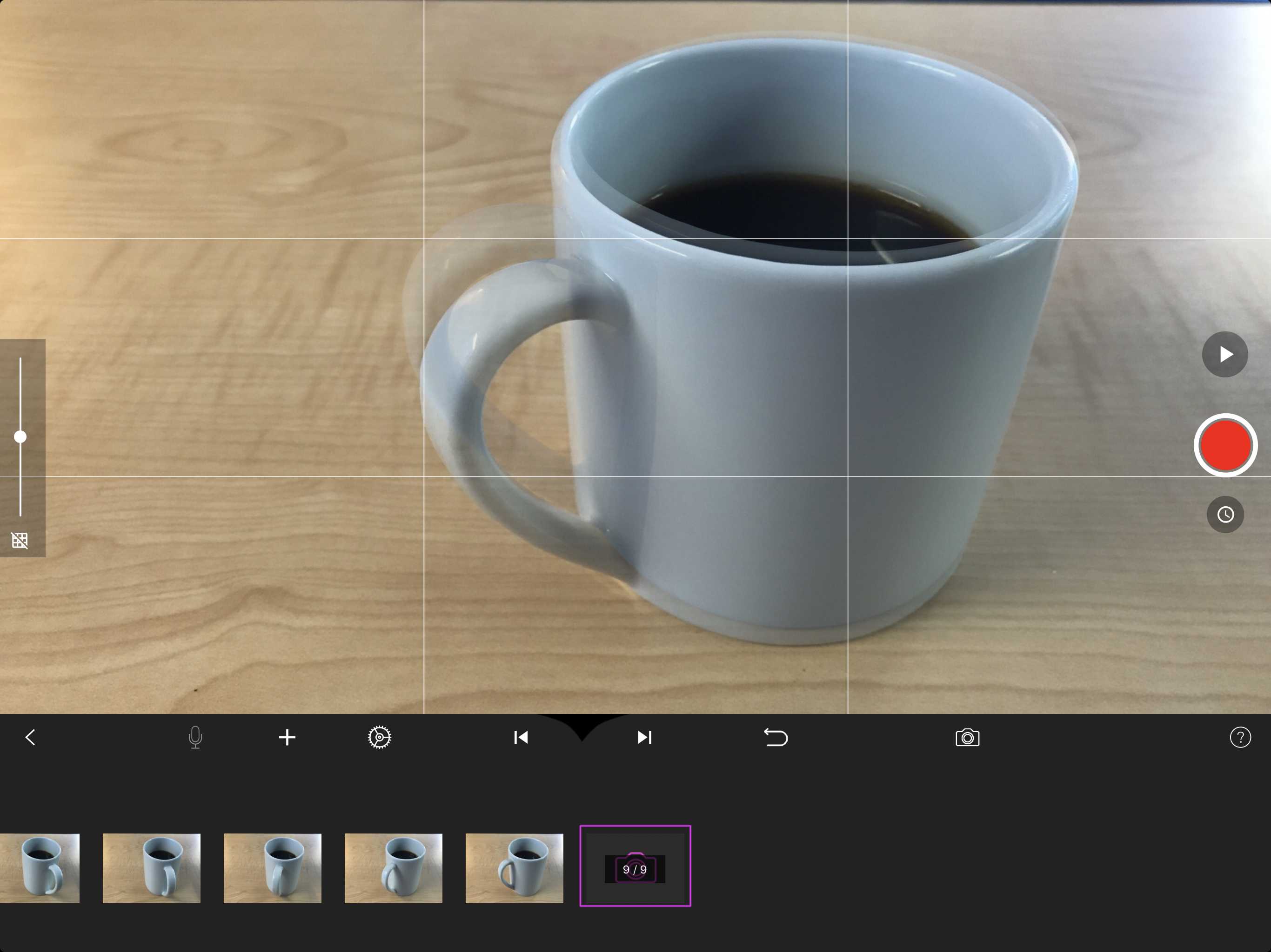 Скріншот кавової чашки Stop Motion Studio під час анімованого обертання