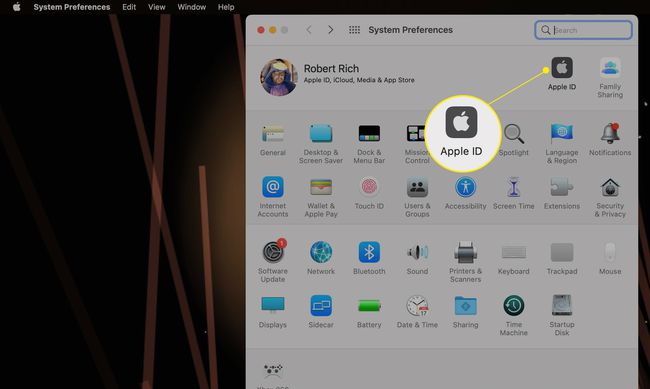 Системні налаштування Mac із виділеним Apple ID